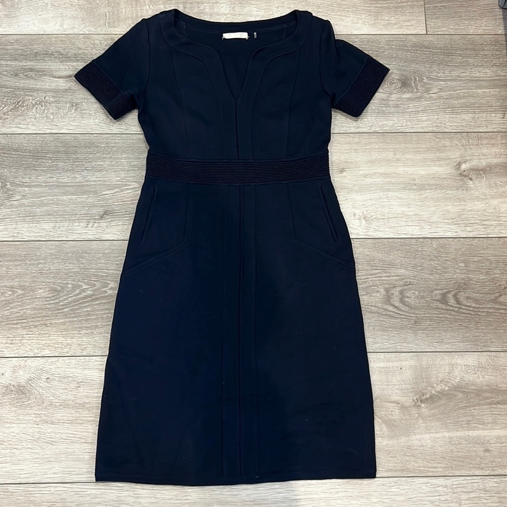 SWEATER dress with pockets looks beautiful on
